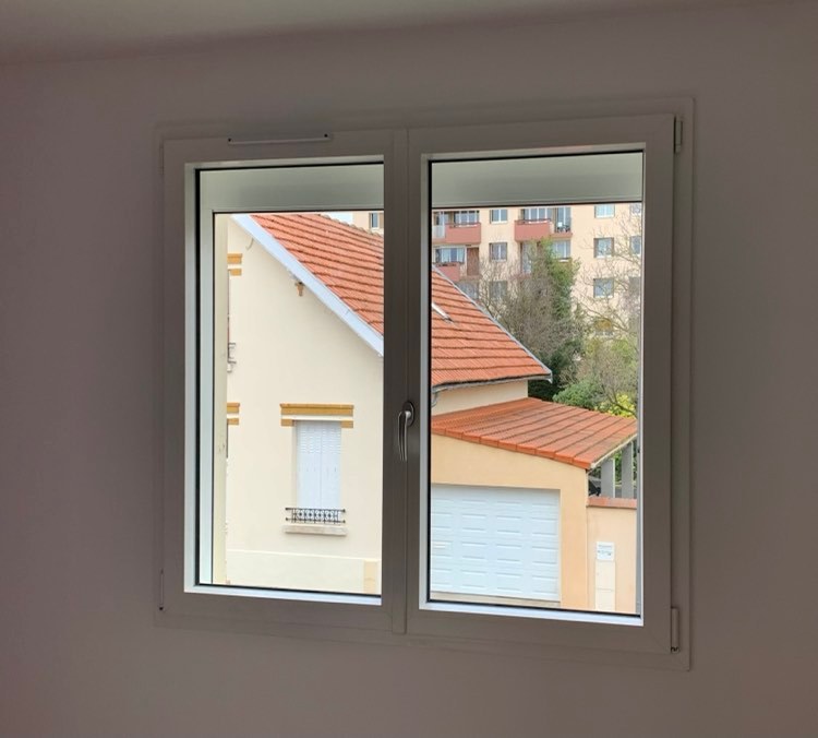 Fenêtre PVC blanc 